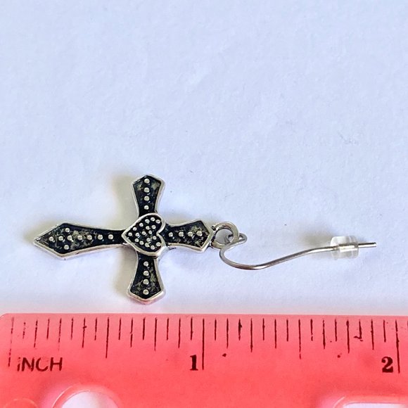 Silver Sacred Heart Cross Earrings Country Western Gothic Goth Dangle Plated - Picture 6 of 6
